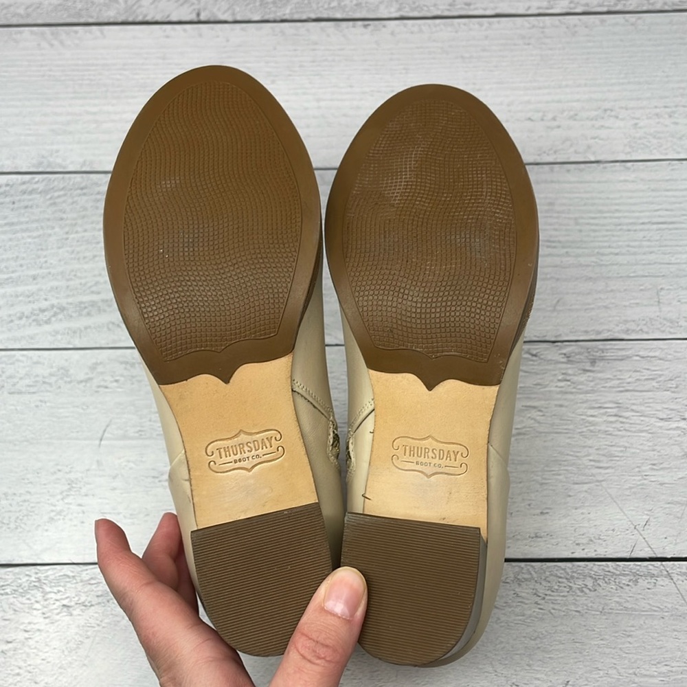 Thursday Boot Company Daisy Modern Boot in Cream 7.5 S91 - Picture 9 of 12